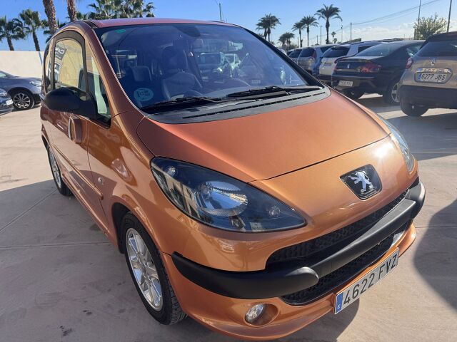PEUGEOT 1007 SPORTY 1.6 AUTO SPANISH LHD IN SPAIN ONLY 45000 MILES SUPERB 2007